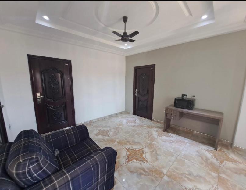Baffour Apartments Adiebaba Exterior foto